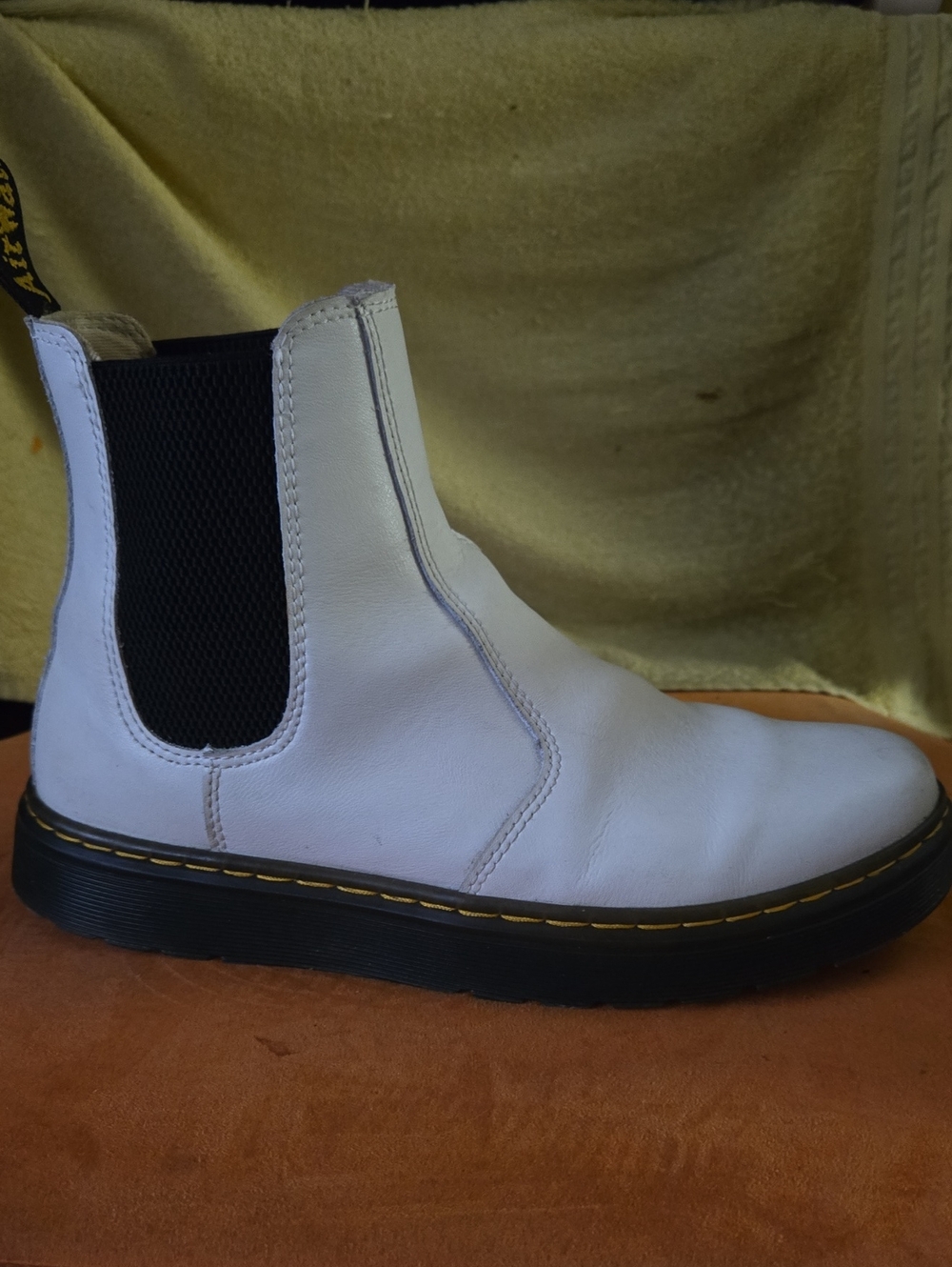 Dr. Martens Womens 8 White Leather Chelsea Boot with Black Elastic Panels